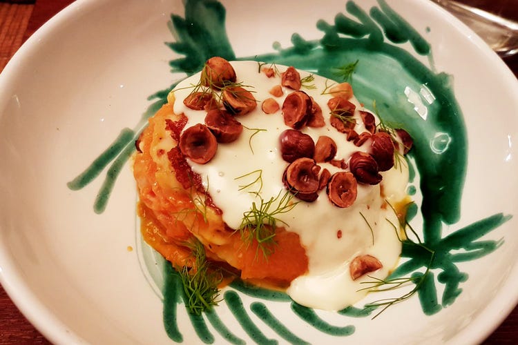 Parmigiana di zucca con taleggio e nocciole dei Nebrodi tostate (Bioesserì, buono e sano dalla colazione alla cena)