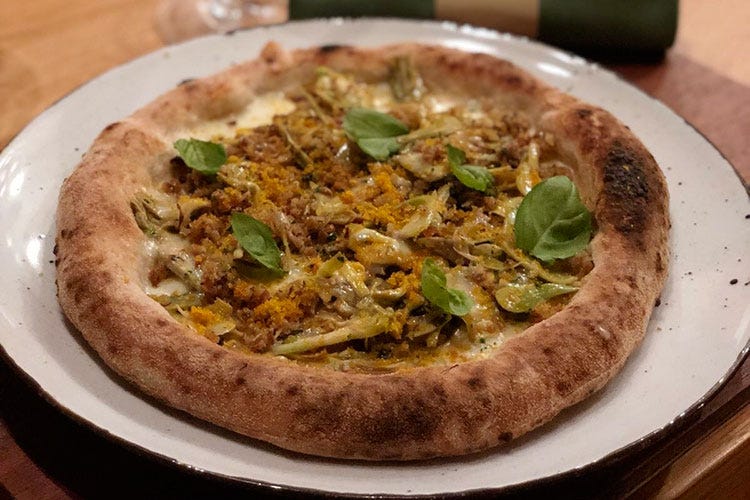 (Bioesserì ospita la pizza gourmet Massimiliano Prete da Torino a Milano)