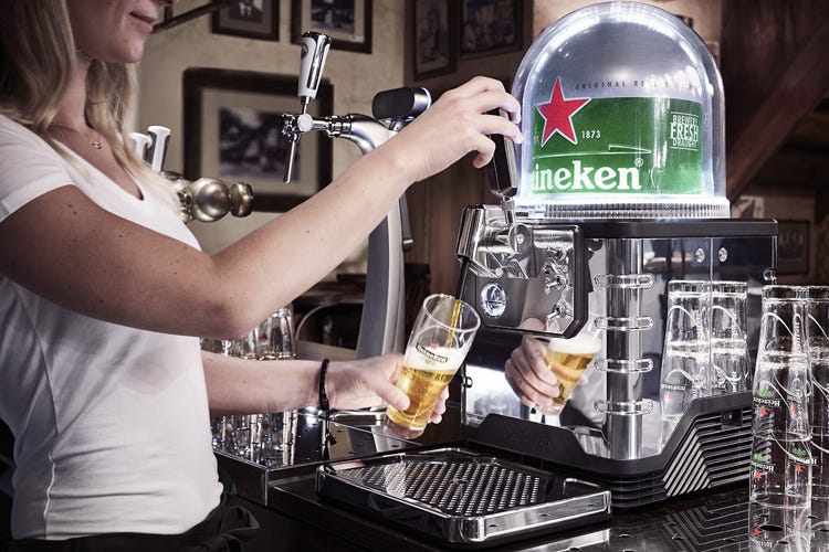 Birra alla spina con il nuovo Blade  Da Heineken il nuovo impianto da banco