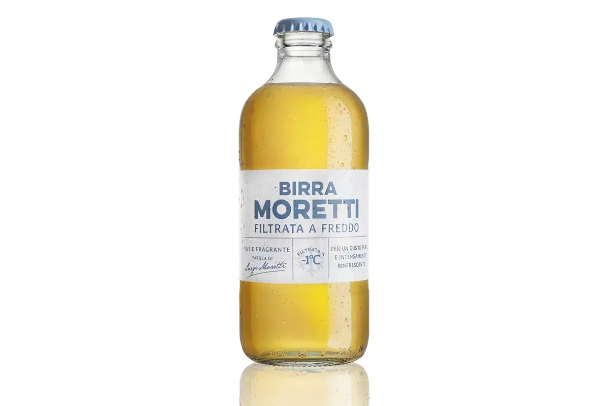 Birra Moretti filtrata a freddo Inno alla leggerezza: per gli italiani &egrave; una birra in compagnia