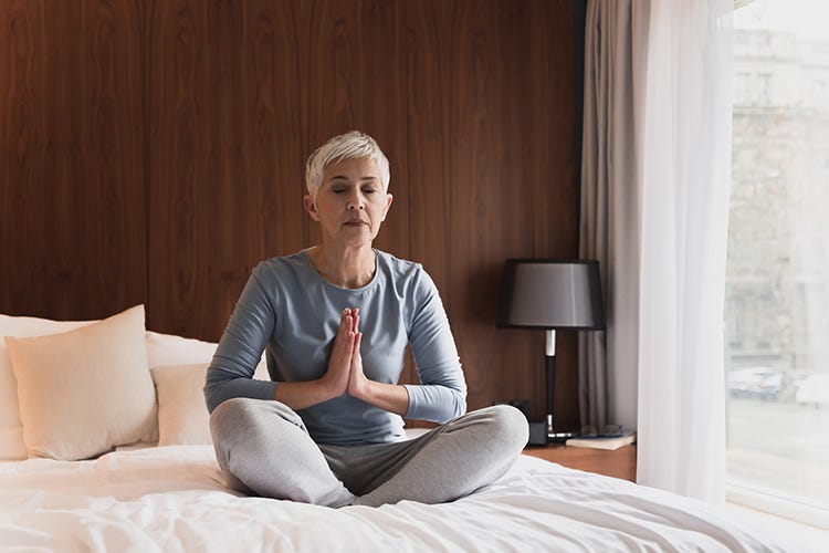 Bloccate in casa? 5 consigli per controllare il peso in menopausa