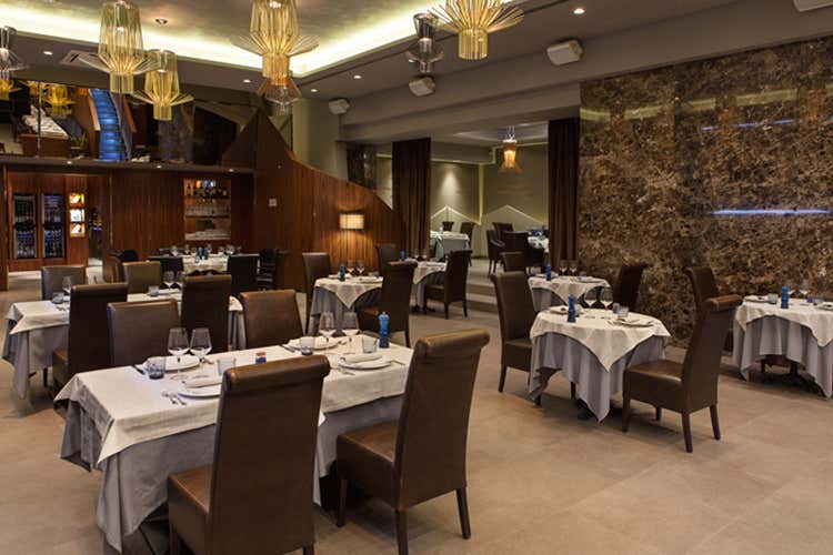 Blu Blu Blu, pesce fresco e non caro  Gestione cinese, tocco italiano nel menu