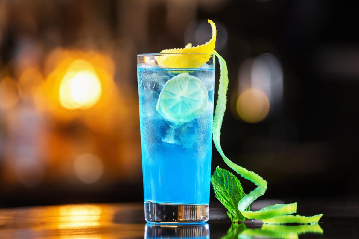 Blue Lagoon Sanremo da bere: i drink a tema da preparare in casa per il festival