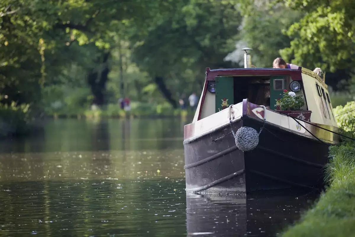 Pasqua a bordo di un&rsquo;Houseboat&nbsp; Pasqua alternativa? Lungo il fiume in una houseboat