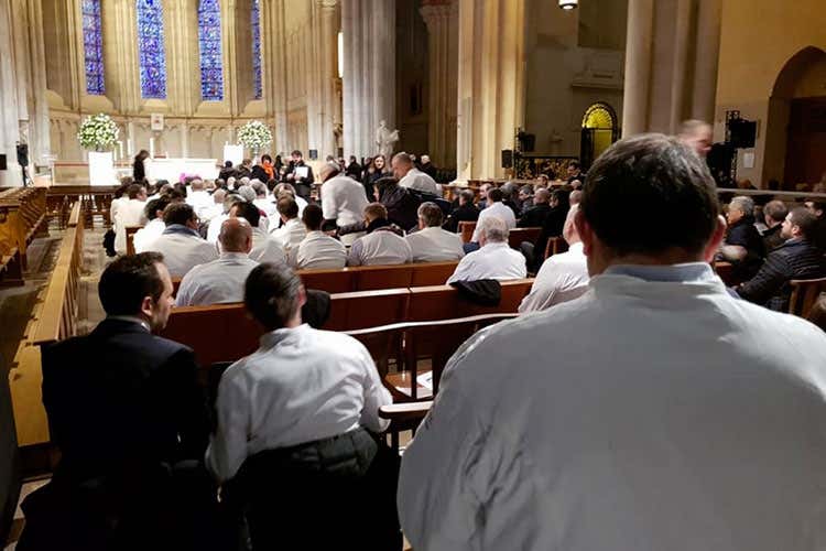 (Bocuse, funerali dell'alta gastronomia Fournier: «990 km in un giorno per lui»)