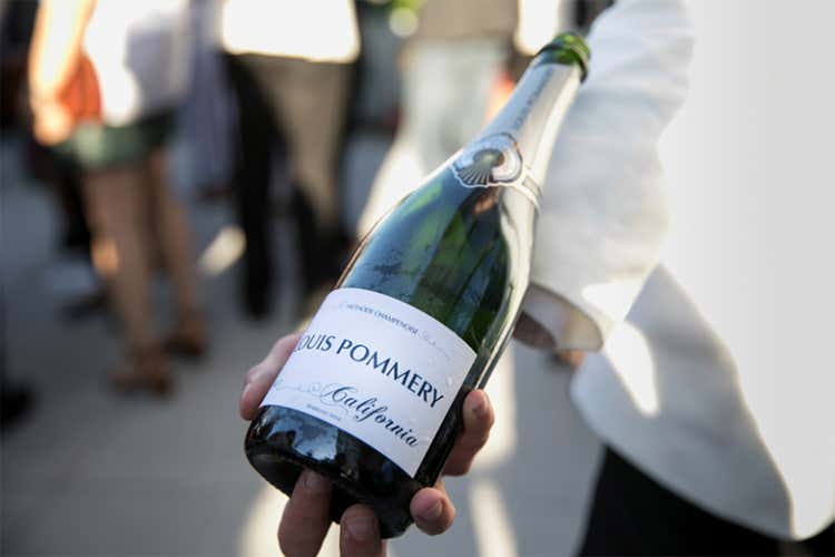 Pommery California (Bollicine senza confine Pommery emigra in Inghilterra) Pommery California (Bollicine senza confine Pommery emigra in Inghilterra)