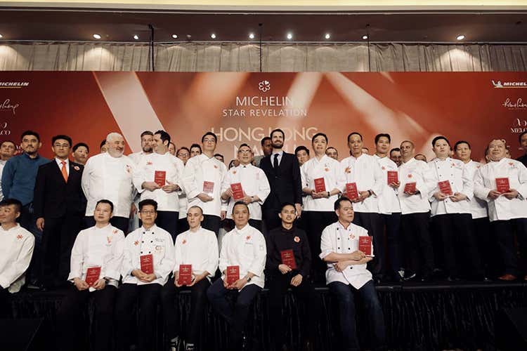 Le stelle della Guida Michelin Hong Kong e Macao (Bombana, chef da 7 stelle Michelin)