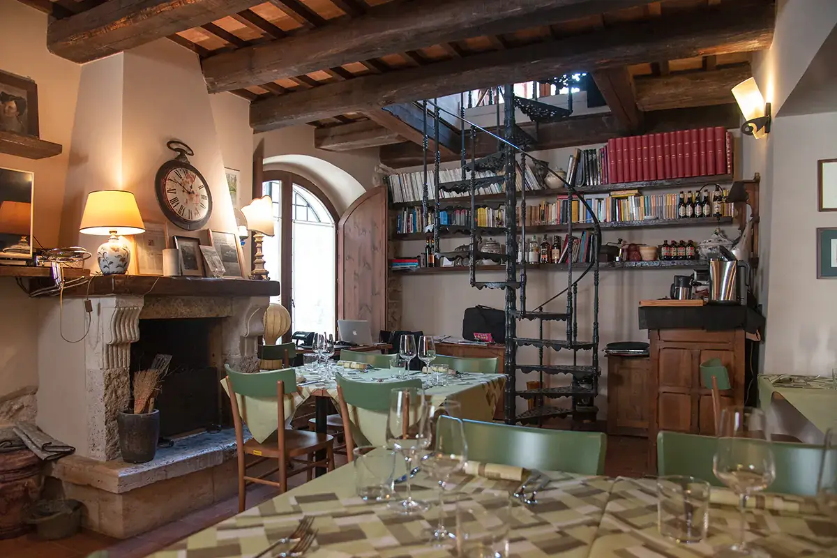 Una delle sale dove vengono serviti i pasti (Credits: Francesca Bocchia)&nbsp; Fra cucina e avventura, Borgo Campiello fa rivivere il Medioevo