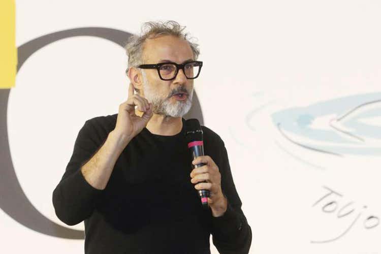 Massimo Bottura (Bottura, Refettorio anche a NY È la 4ª sede del progetto) Massimo Bottura (Bottura, Refettorio anche a NY È la 4ª sede del progetto)