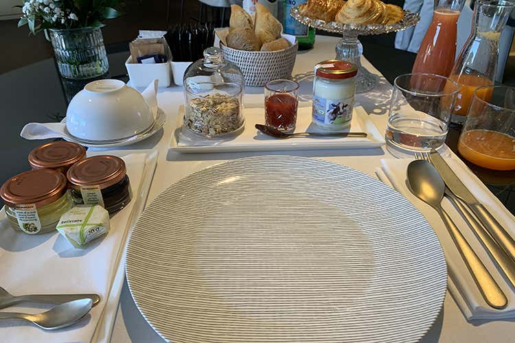 Breakfast: la mise en place Casa Fantini, accoglienza su misura Cinque stelle di design e libert&agrave;