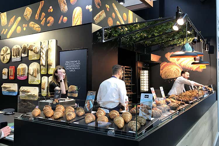 L'attenzione di Bridor al benessere quotidiano (Bridor, il pane che fa bene A breve il lancio sul mercato) L'attenzione di Bridor al benessere quotidiano (Bridor, il pane che fa bene A breve il lancio sul mercato)