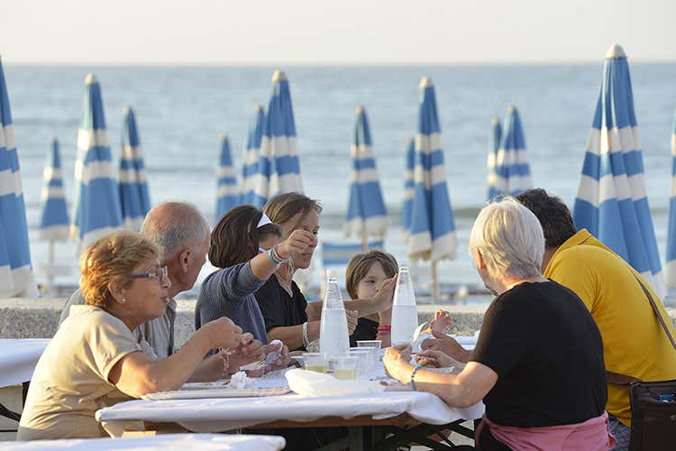 Quest'anno il festival si svolger&agrave; secondo il rispetto delle norme anti-covid - Torna il BrodettoFest a Fano 3 giorni di assaggi in sicurezza