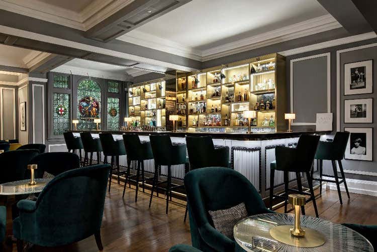 (Brown&rsquo;s Hotel, nuova aria italiana Heinz Beck firma la carta del menu)