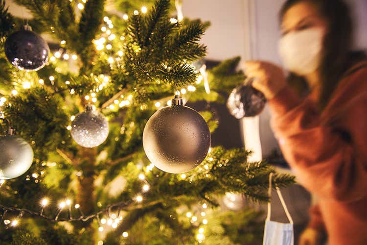 Brusaferro categorico sul Natale: &laquo;No a spostamenti e ai cenoni&raquo;