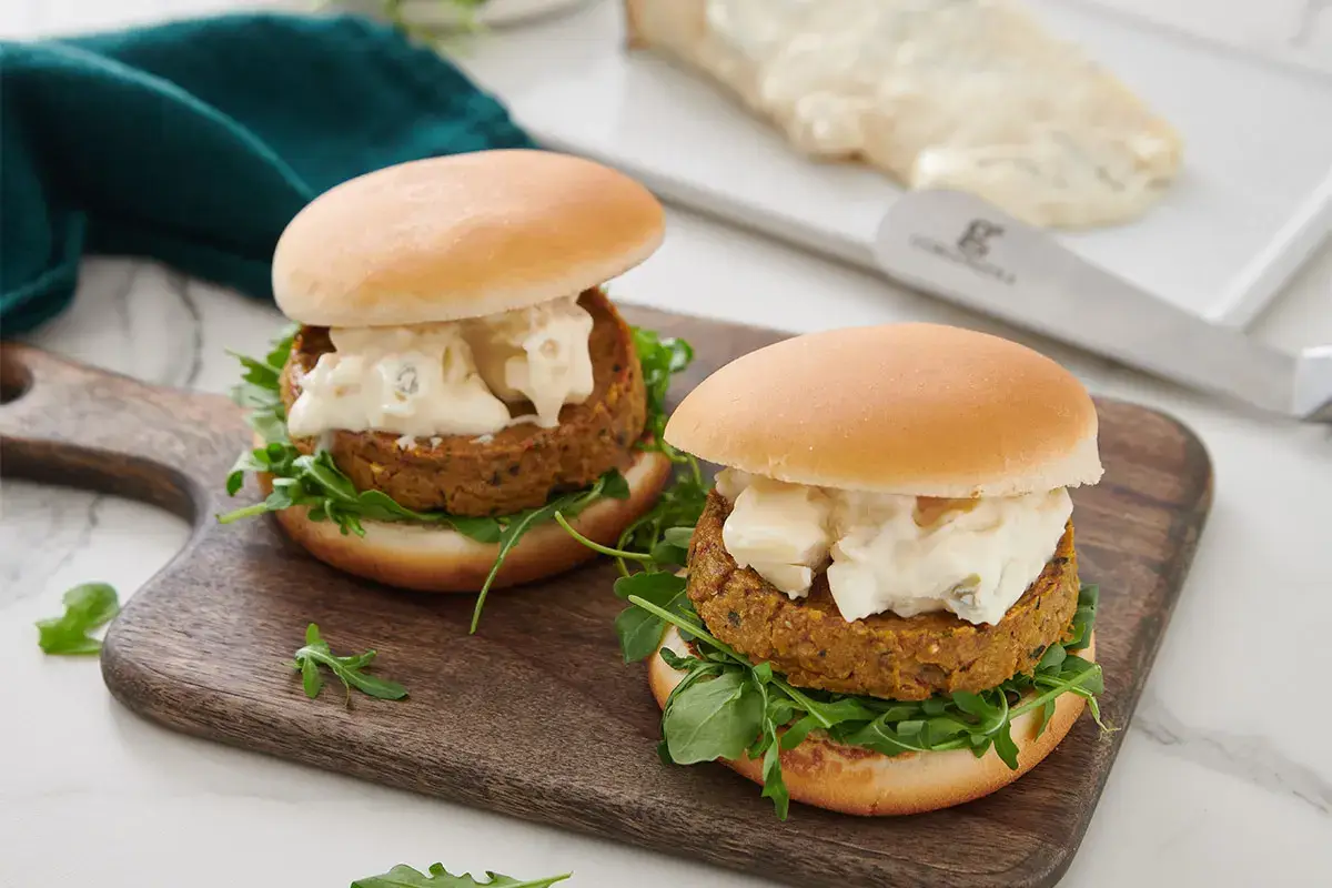 Burger di verdure e legumi con Gorgonzola Dop&nbsp; Burger di verdure e legumi con Gorgonzola Dop