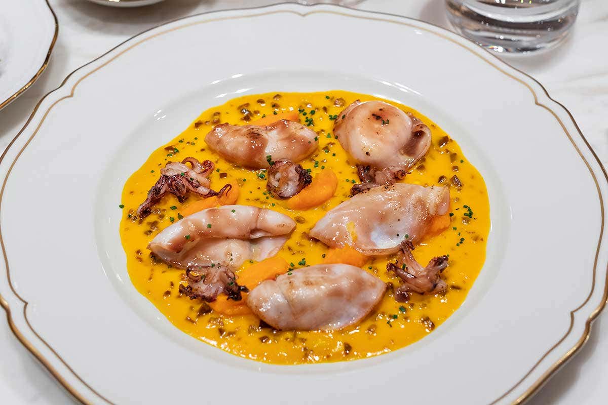 Calamaretto arrosto con salsa di carota Bulgari Hotels 