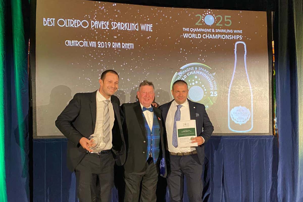 Riva Rinetti 2019: il Metodo Classico dell’Oltrepò conquista l’oro al CSWWC di Londra Riva Rinetti 2019: il Metodo Classico dell’Oltrepò conquista l’oro al CSWWC di Londra
