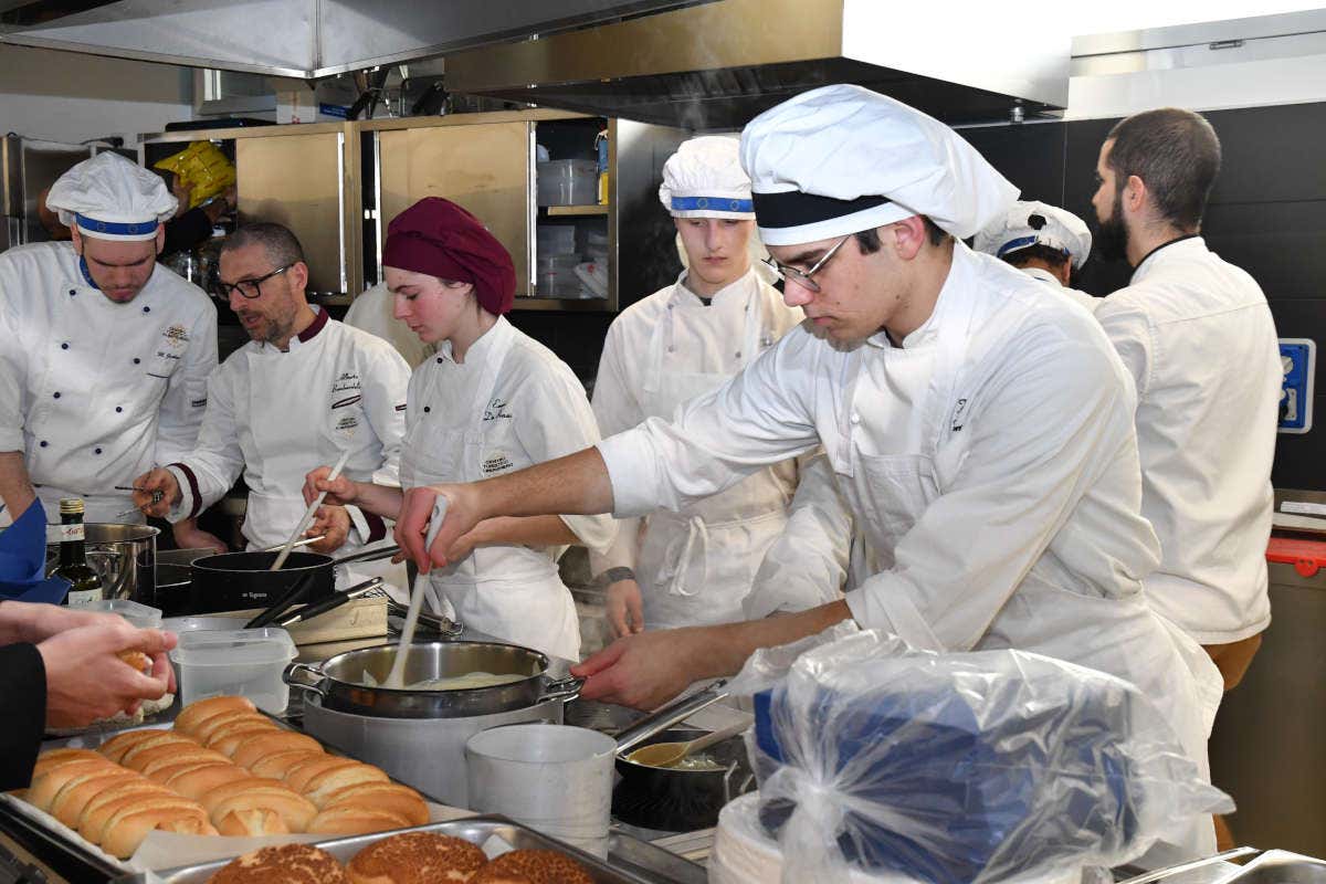 Cattel Spa punta sulla formazione con il contest