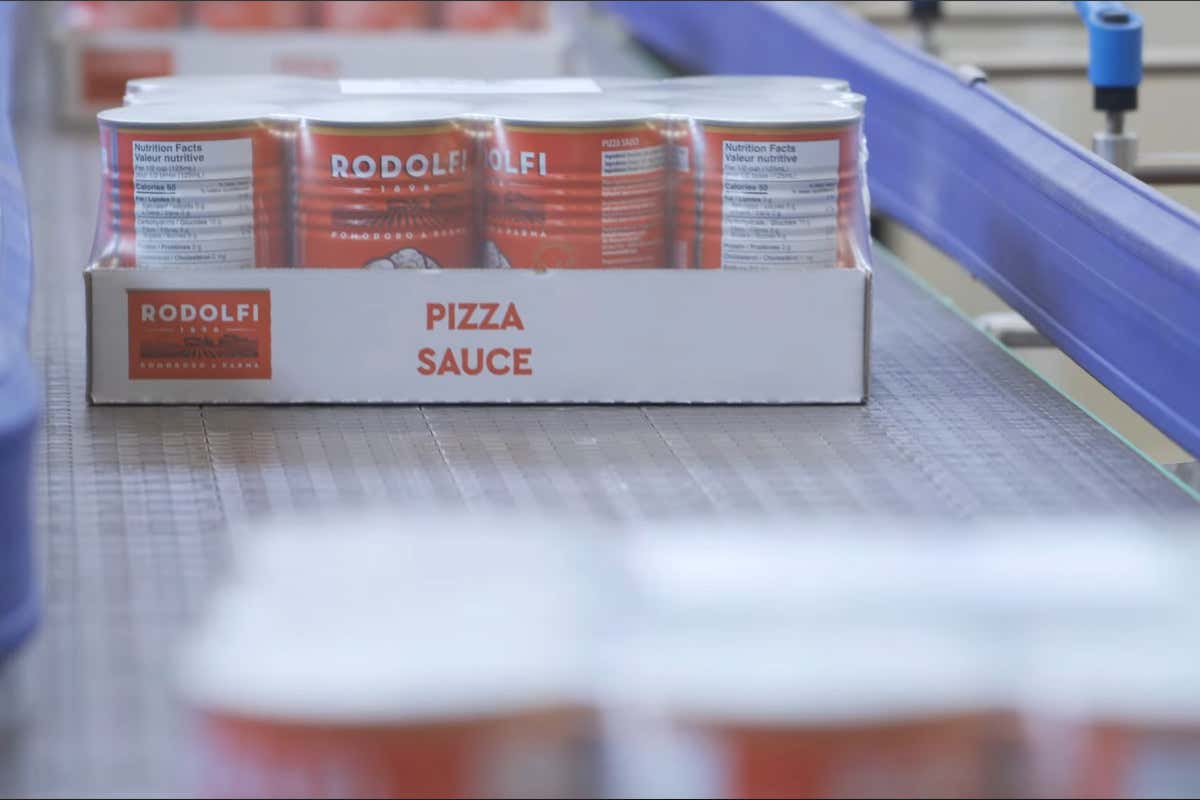 Dai terreni all’ottimizzazione energetica: raccolta del pomodoro più sostenibile (e in crescita)