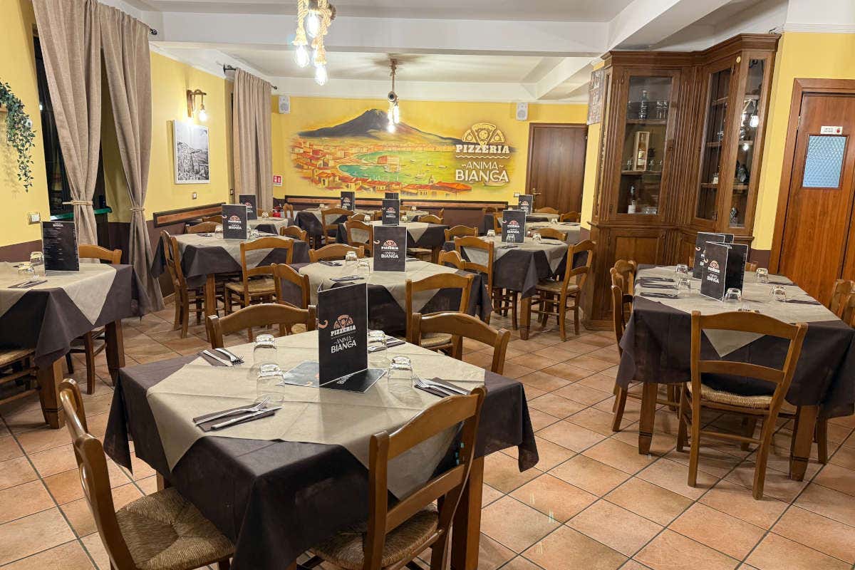 La pizza di Alessandro Di Gennaro: un viaggio da Napoli a Paternopoli La pizza di Alessandro Di Gennaro: un viaggio da Napoli a Paternopoli