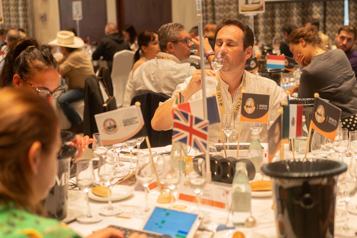 Dal Viche colombiano al Mahua indiano: i distillati emergenti allo Spirits Selection Dal Viche colombiano al Mahua indiano: i distillati emergenti allo Spirits Selection