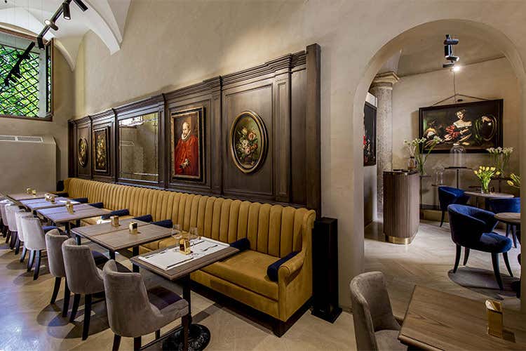 Il restyling degli interni - Il Caff&egrave; Doria cambia look e riparte dalla prima colazione