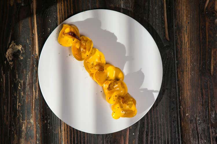 (Caff&egrave; Propaganda, bere e mangiare fusion Parole d&rsquo;ordine: terroir e fantasia)