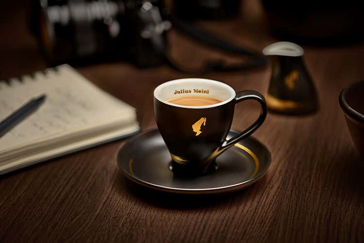 Nuova tazzina espresso 1862 Premium - Caff&egrave; estivi, a ciascuno il suo! Le gustose proposte di Julius Meinl