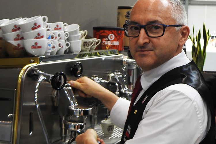Claudio Po (Caffè freddo shakerato Un classico intramontabile)