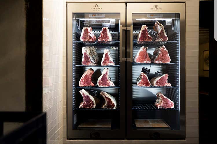 Carni, selezionate, frollate e ben in vista (Il Caff&egrave; italiano e le sue quattro anime)