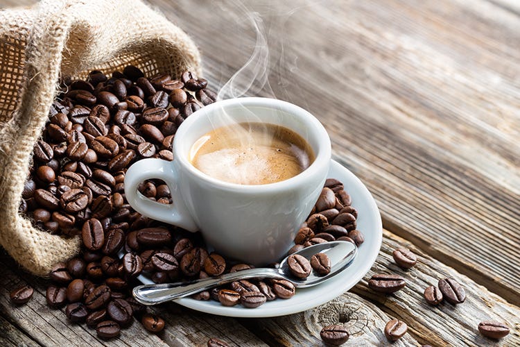 In natura esistono circa 60 specie di Coffea (Caffè, tante varietà Un rito a cui non si può rinunciare)