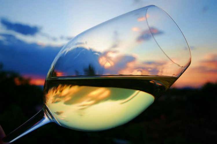 Calici di Stelle, dieci serate in cantina dopo la storica anteprima veneziana Calici di Stelle, dieci serate in cantina dopo la storica anteprima veneziana