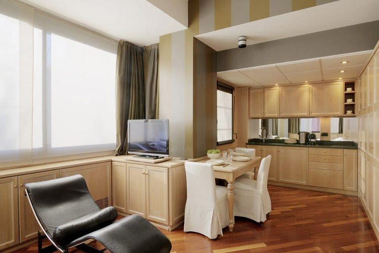 Camperio Suites & Apartments