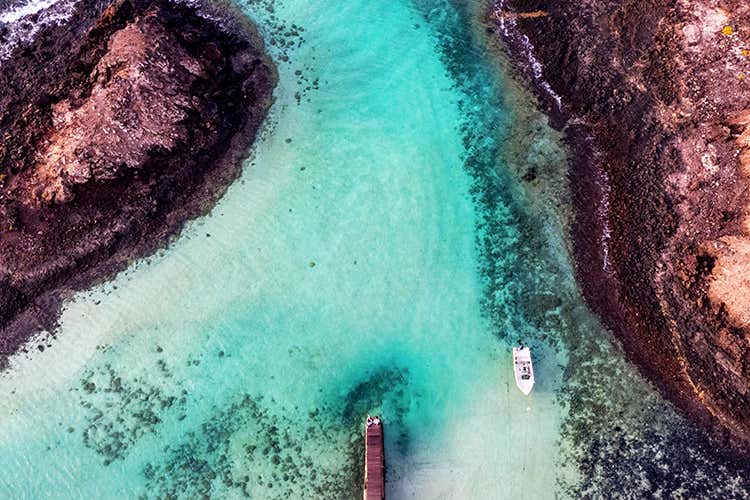 Puertito de Lobos, Fuerteventura - Le piscine naturali da sogno delle Canarie dove si nuota tutto l’anno Puertito de Lobos, Fuerteventura - Le piscine naturali da sogno delle Canarie dove si nuota tutto l’anno