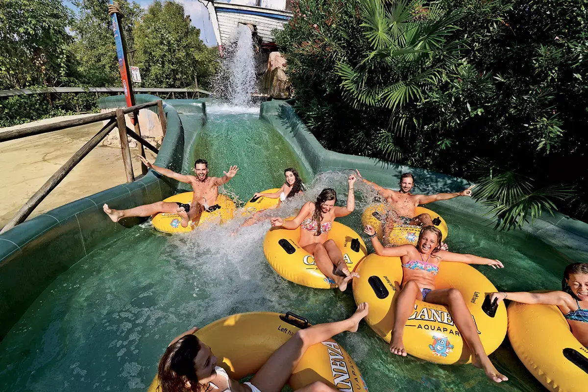 Paradiso acquatico Dai Carabi a Hollywood: il mondo di CanevaWorld Resort