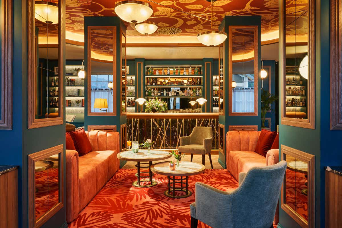 Dormire in stazione... a 5 stelle? È il Canfranc Estación nei Pirenei