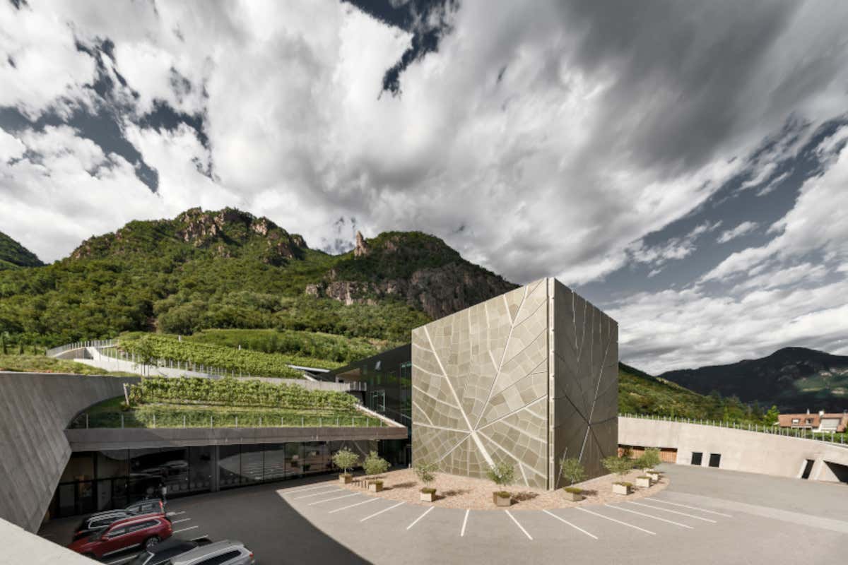 Cantina Bolzano Cantina Bolzano premiata per la sostenibilità ambientale