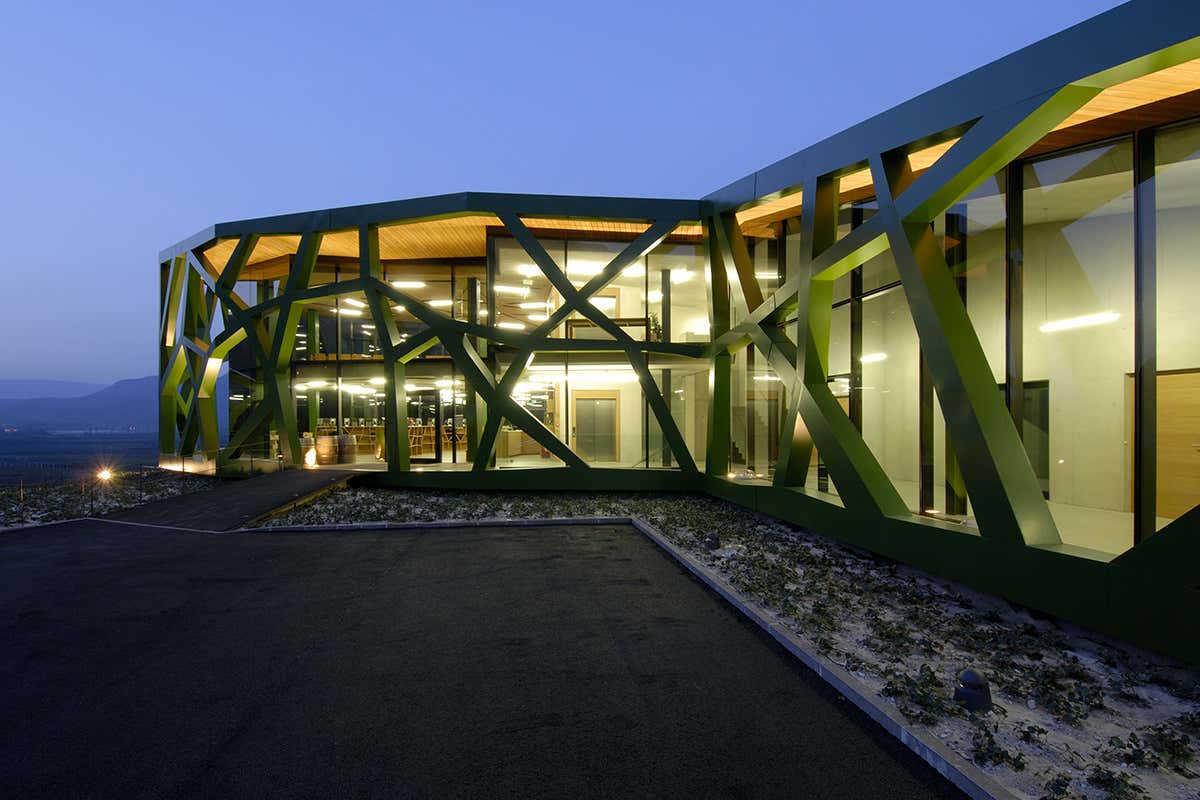 Lo srtile della Cantina Tramin Willi St&uuml;rz, trent&rsquo;anni di vendemmie con Cantina Tramin