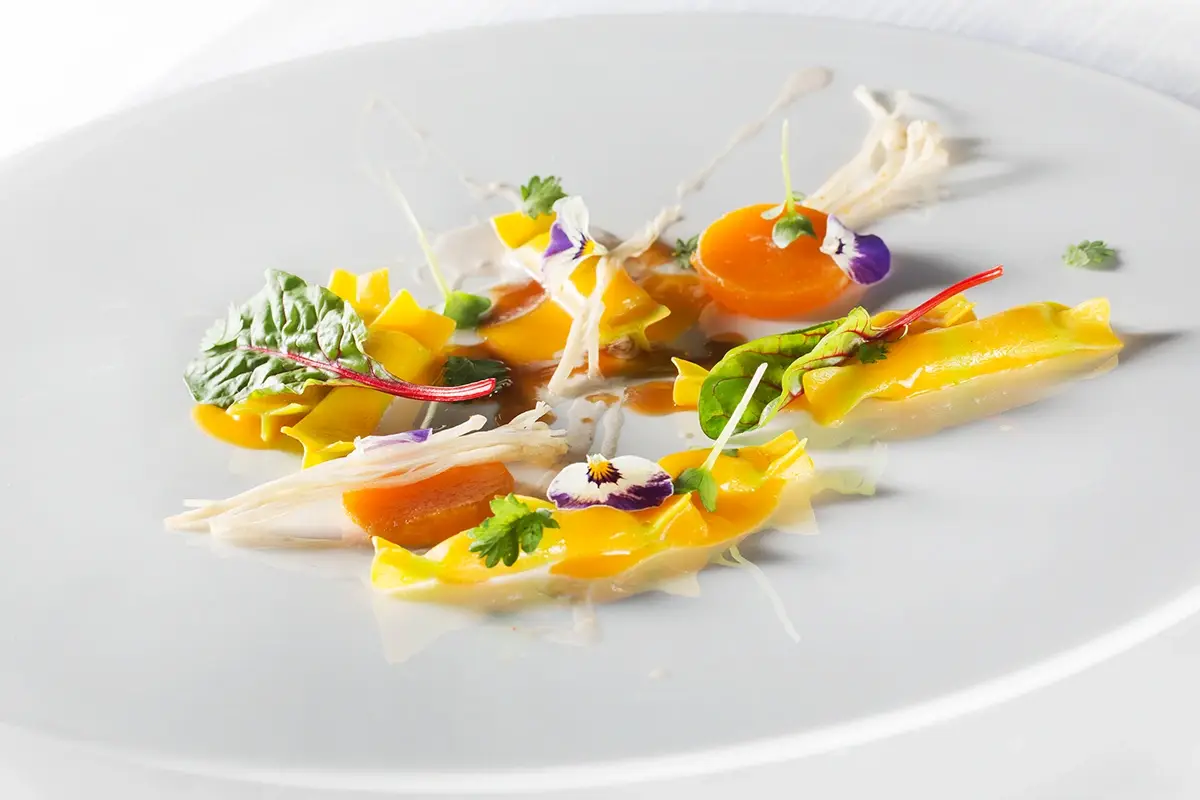 Caramelle di pasta fresca Carmasciano e Taccole [[Giro del Golfo in otto giorni]]: tutta la bellezza e il gusto di Napoli