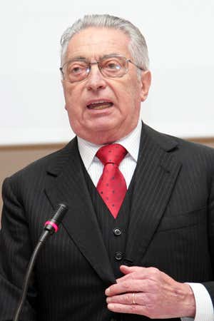 Carlo Re