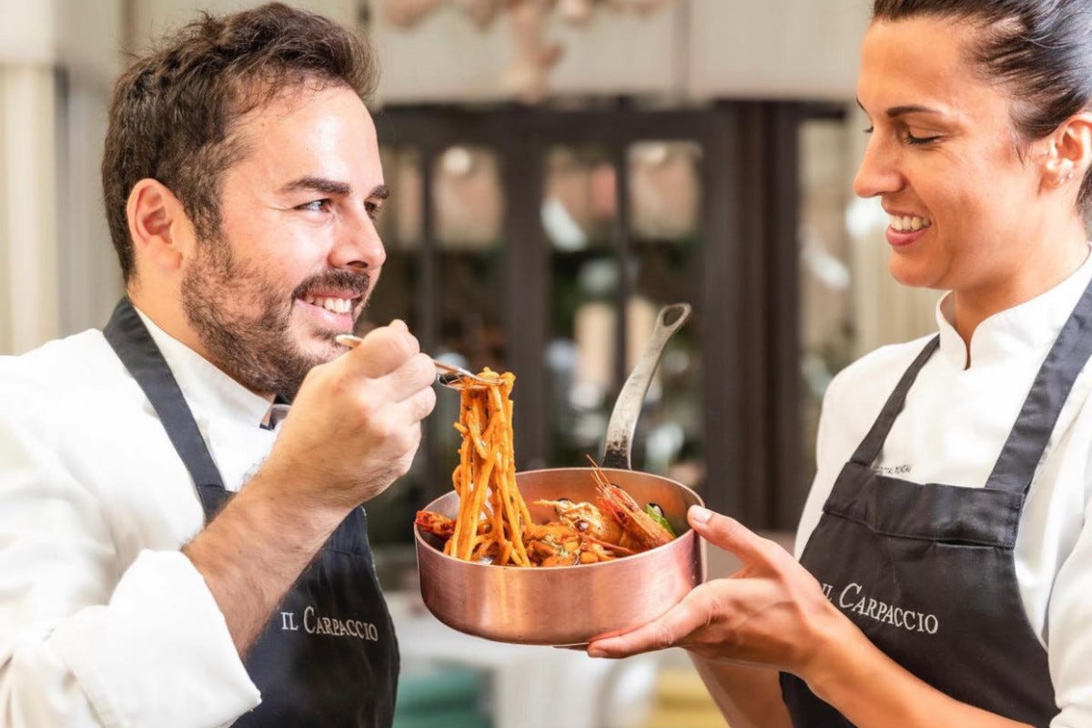 Il Premio Ristorante Emergente dell’Anno va allo storico locale Carpaccio a Parigi Cucina italiana nel mondo LA Puglia a Santa Monica è il ristorante dell'anno