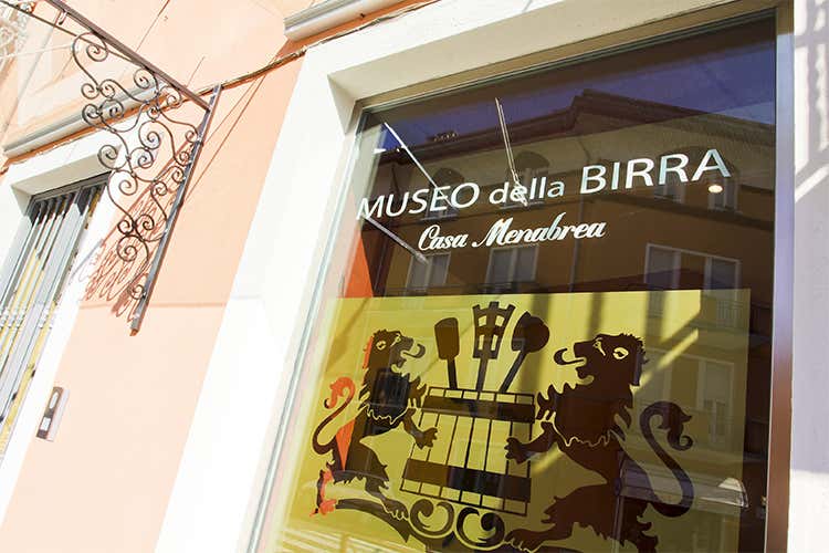 Novit&agrave; in arrivo da Birra Menabrea  Rossa Doppio Malto e shop a Biella