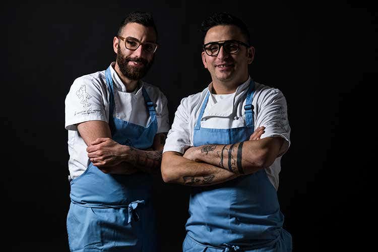 Antonio Pappalardo e Matteo Attianese (La Cascina dei Sapori, 10 anni di pizza tra tipicità e nuove tendenze) Antonio Pappalardo e Matteo Attianese (La Cascina dei Sapori, 10 anni di pizza tra tipicità e nuove tendenze)