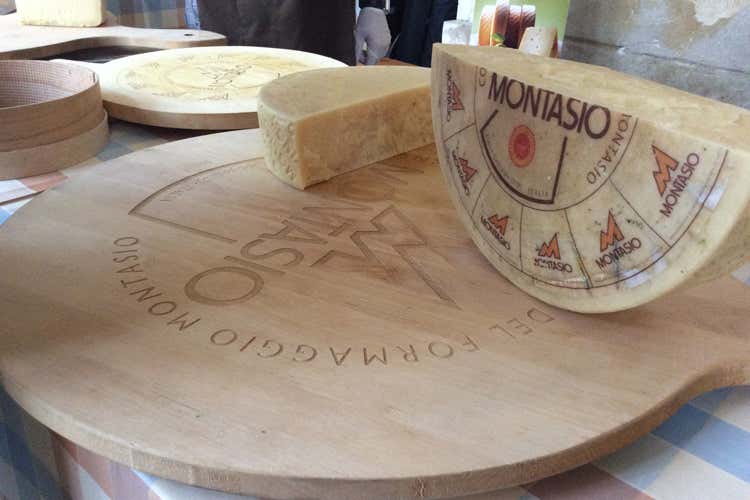 (Caseus Veneti 2018 In mostra 400 formaggi da 70 caseifici)