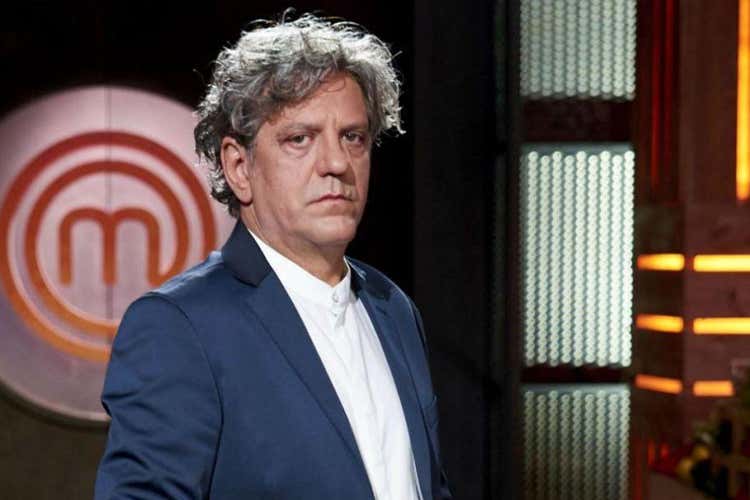 Giorgio Locatelli - Castelli (M5s): «Mancano i clienti? I ristoratori cambino mestiere»