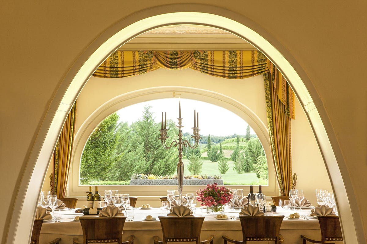 La Tavernetta al Castello, con un eccellente ristorante gourmand Castello di Spessa: soggiorni romantici nel maniero amato da Casanova