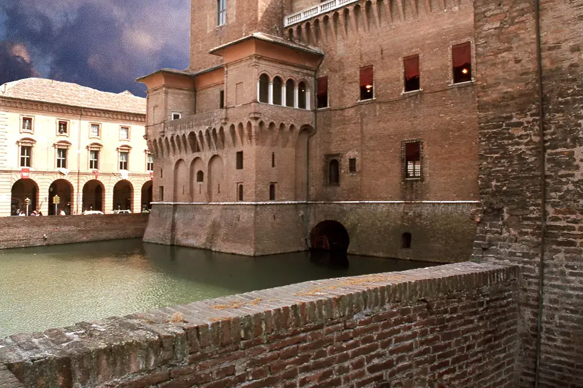 Da Ferrara a Comacchio, in bici e sull&rsquo;acqua nella terra della dolce vita