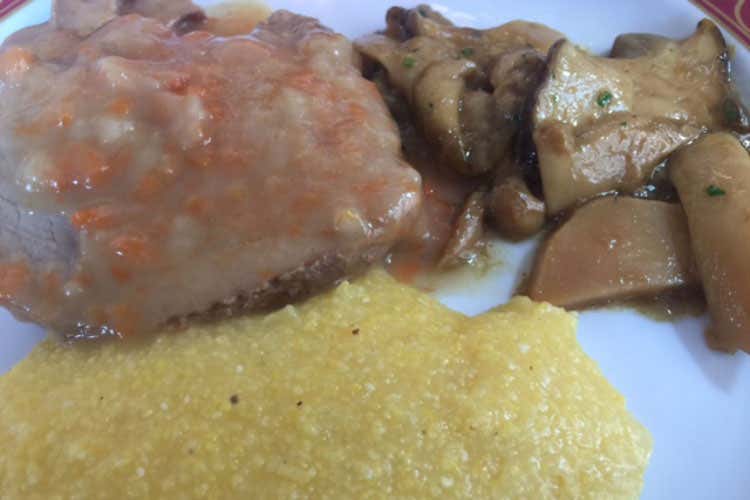 (Cavalieri della Polenta A La Bettola premiate le farine Moretti)