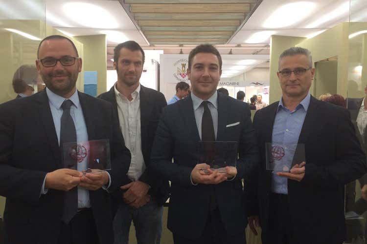 Cecchi, Apollonio e Santa Maria la Palma Premiati a Il Meridiano del Vino