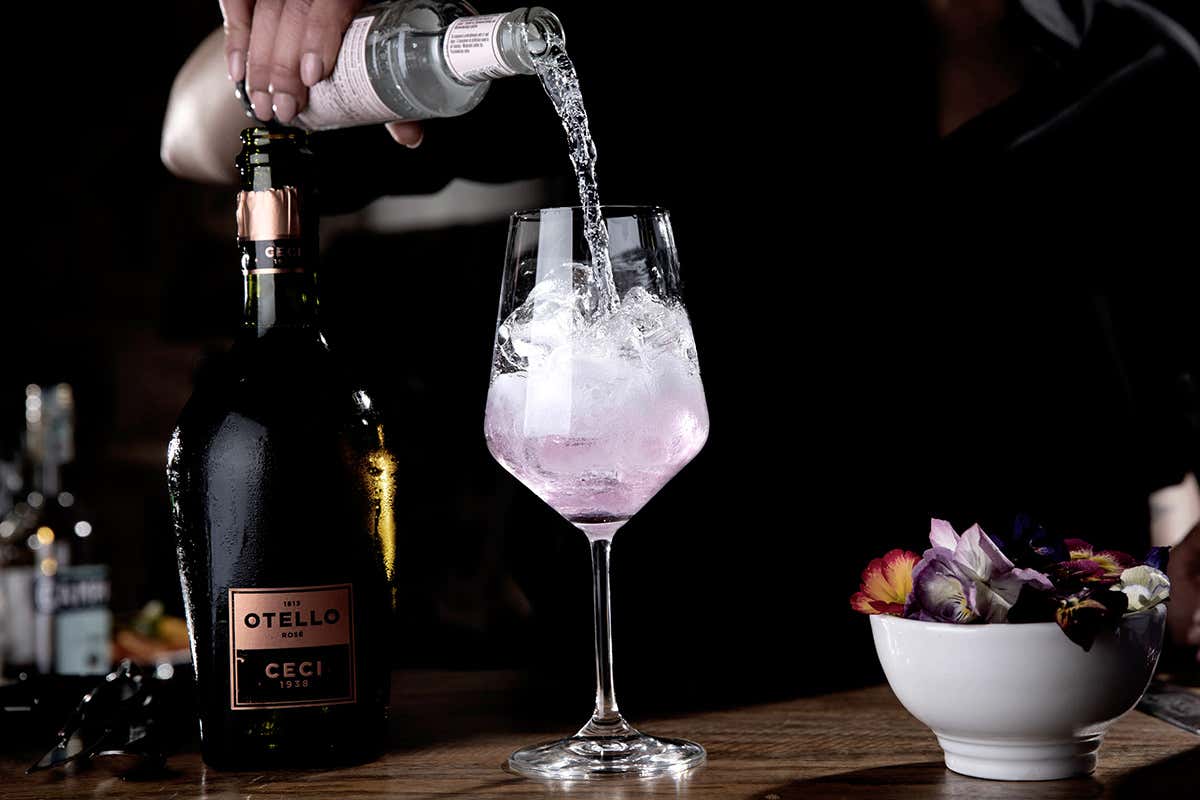 Otello Ceci G&T Otello Ceci Ros&eacute; protagonista di un cocktail inedito con gin e tonica